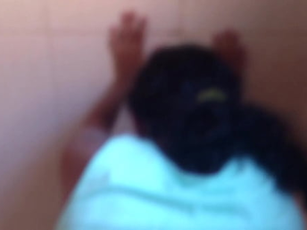 Jade has hookup with employee in house under construction