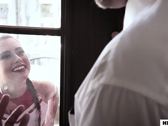 Old dude and her 18yo neighbor # Jill Kassidy