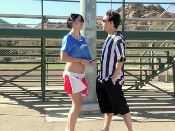 Stepsister decides to ease off sexual tension in her stepfamily - Savannah Camden