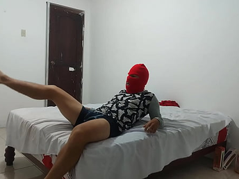 AMERICAN Boy WITH SMALL AND Gross PENIS Attempts TO Wank HIS PENIS WITH AN INFLATABLE PLASTIC