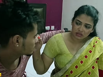 Desi Bhabhi Tabinash hooks up with big-titted Bhabhi Tojha in super-hot apartment hook-up