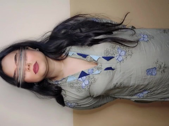 Desi Brit Bhabi shares couch with Indian Grown-up Bhabi for tender hard-core sex