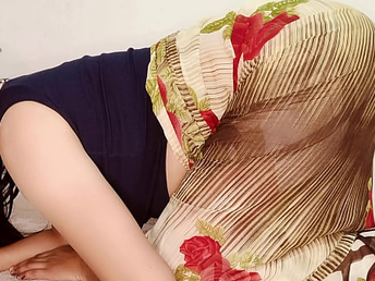 Hunter & Sonu's debt-filled landlady bangs their beamy knockers added to stingy nuisance nigh a homemade Hindi audio truss