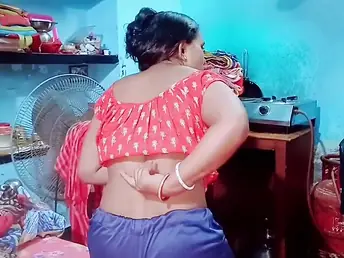 Desi Bhabhi Soni Bhabhi Ko Raat Me Choda Aur gaand Mari Indian Village Bhabhi Hindi Fuck-a-