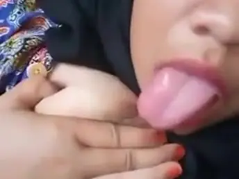 Await this sultry Malay pornstar in action as A she gets her penurious pussy drilled